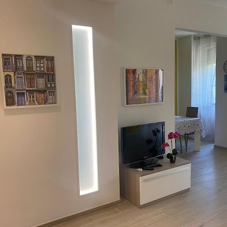 Ferienwohnung Casa Mare Livorno Exterior foto